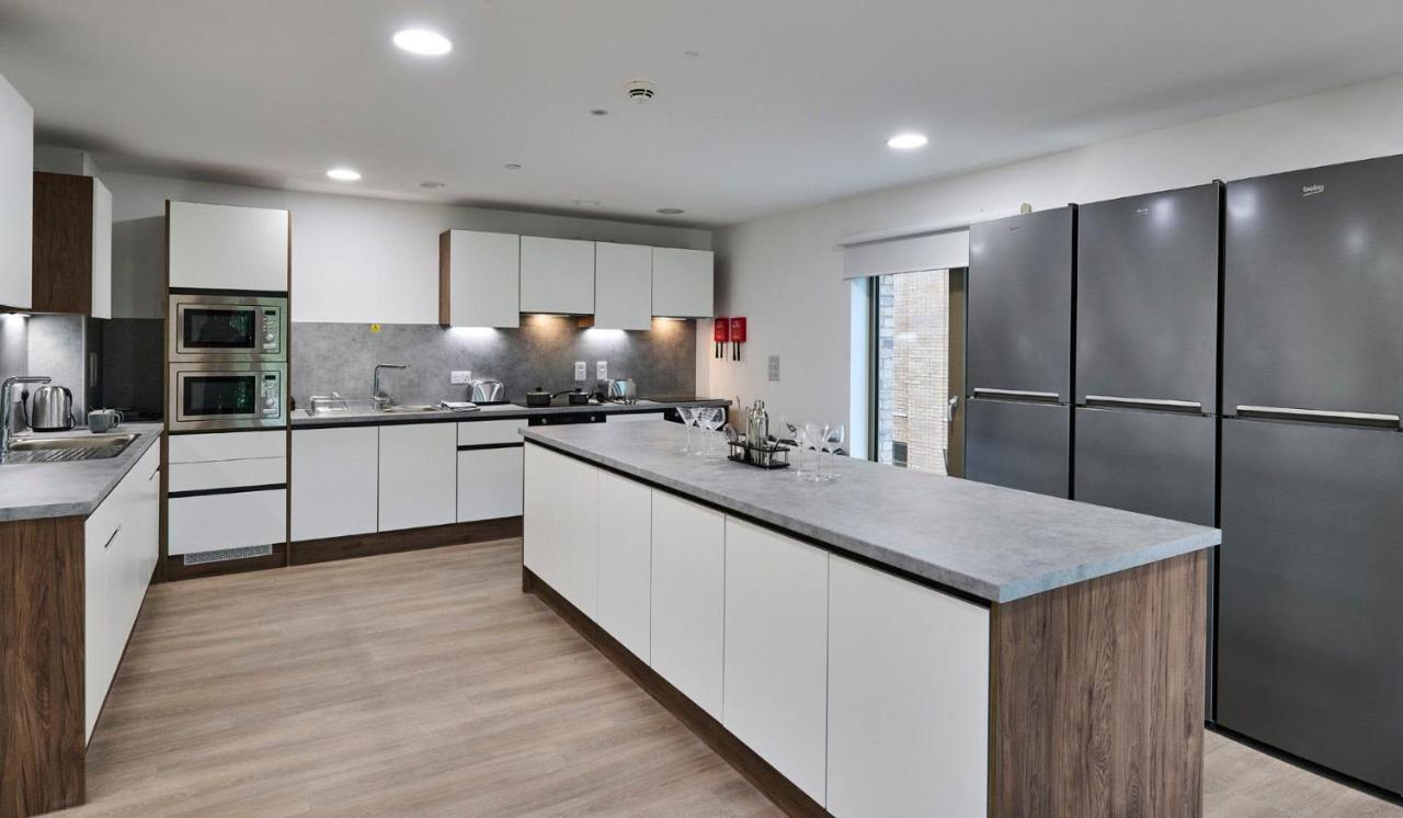 For Students Only The Oaks In Coventry Apartamento Exterior foto